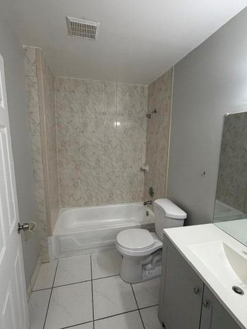 11449 NW 35th Street, Coral Springs, FL 33065