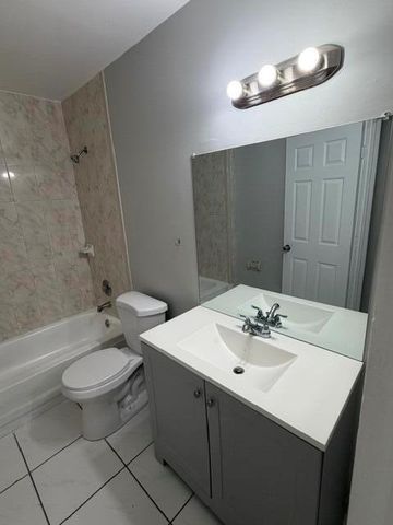 11449 NW 35th Street, Coral Springs, FL 33065