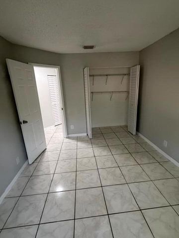 11449 NW 35th Street, Coral Springs, FL 33065