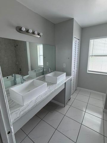 11449 NW 35th Street, Coral Springs, FL 33065