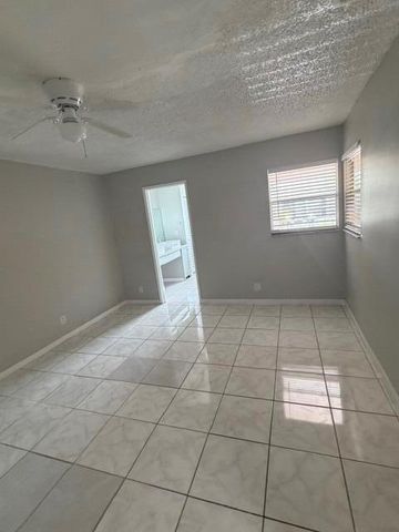 11449 NW 35th Street, Coral Springs, FL 33065