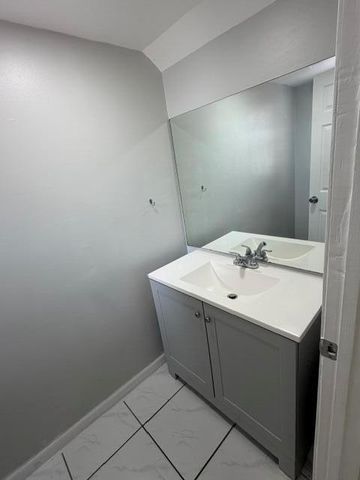 11449 NW 35th Street, Coral Springs, FL 33065