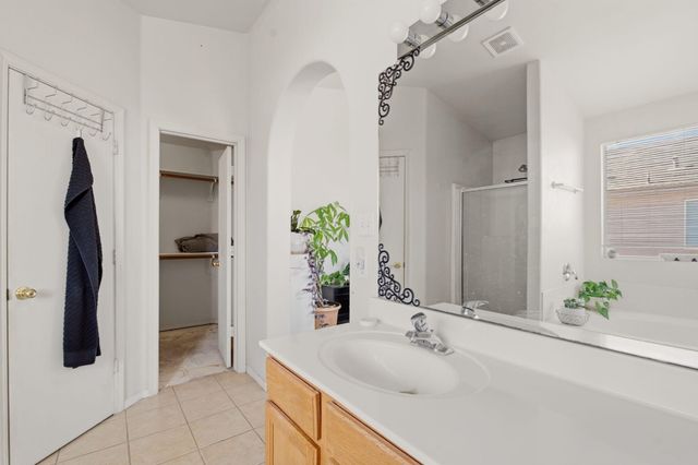 3100 Mason Meadows Drive NE, Rio Rancho, NM 87144