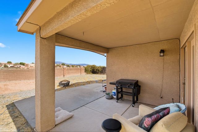 3100 Mason Meadows Drive NE, Rio Rancho, NM 87144