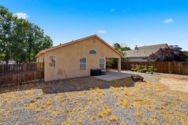 3100 Mason Meadows Drive NE, Rio Rancho, NM 87144