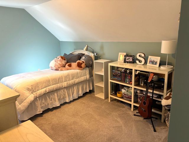 4 Kelsey Drive, Durham, NH 03824