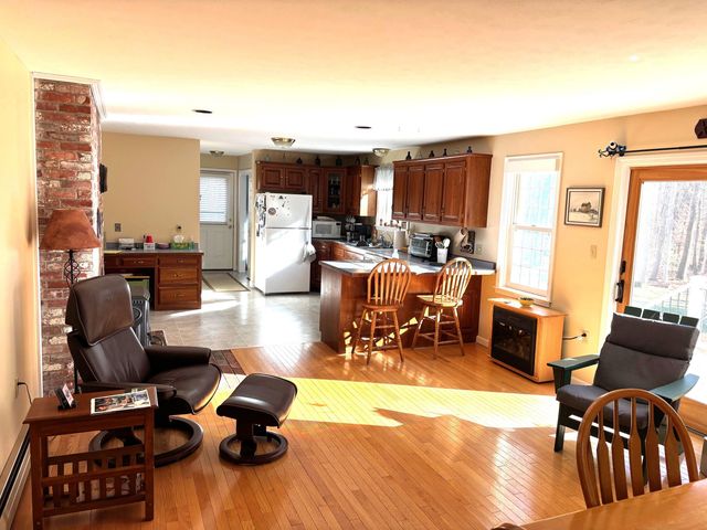 4 Kelsey Drive, Durham, NH 03824