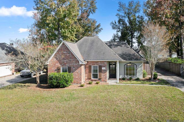 17422 Lauren Dr, Prairieville, LA 70769