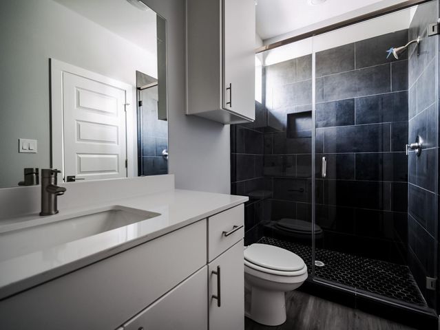 120 Kimble LN A, Austin, TX 78742