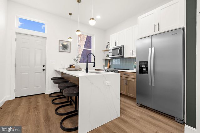 2906 PARKWOOD AVE, Baltimore, MD 21217