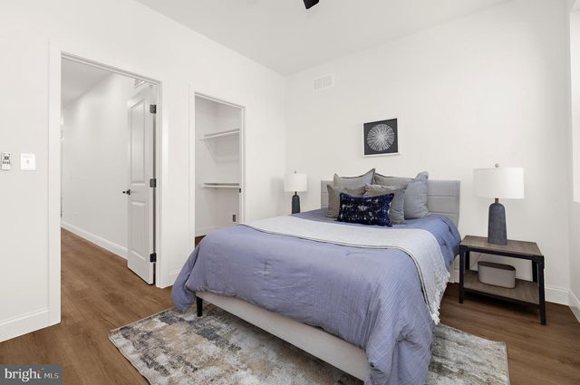 2906 PARKWOOD AVE, Baltimore, MD 21217