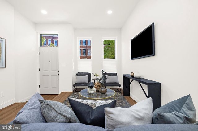 2906 PARKWOOD AVE, Baltimore, MD 21217