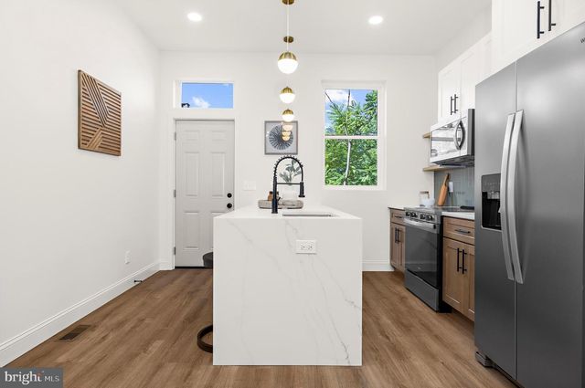 2906 PARKWOOD AVE, Baltimore, MD 21217