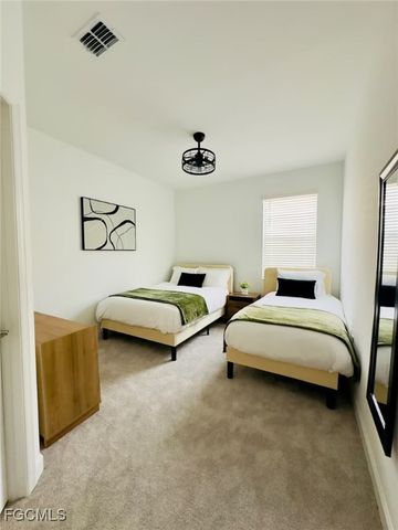 9291 Aqua Overlook CT, Lehigh Acres, FL 33936