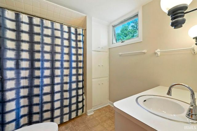 3525 Willowdale Road, Fort Wayne, IN 46802