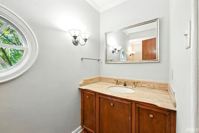 3525 Willowdale Road, Fort Wayne, IN 46802