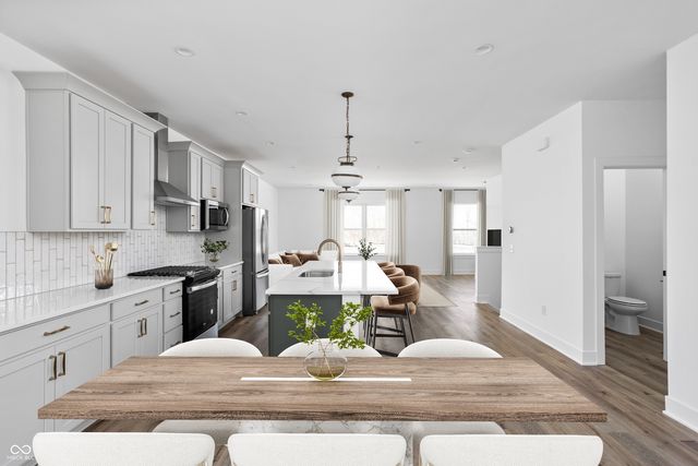 9896 Baneberry Lane, Carmel, IN 46290