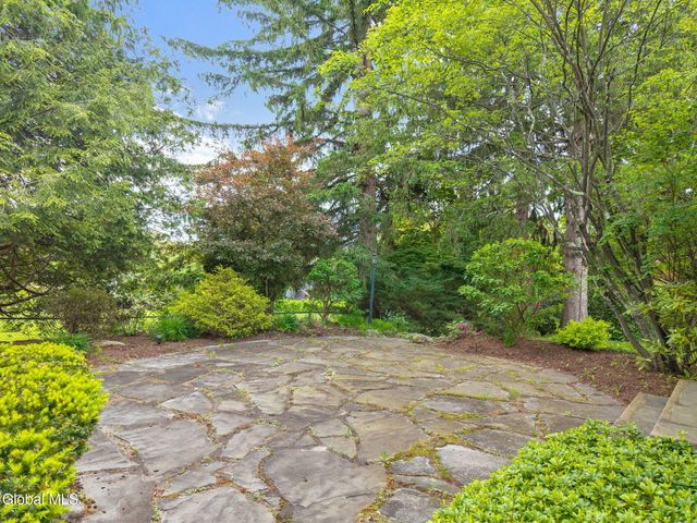 600 S William Street, Johnstown, NY 12095