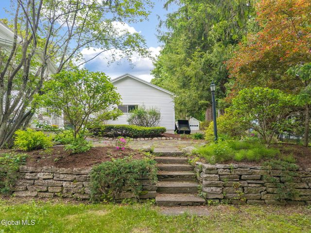 600 S William Street, Johnstown, NY 12095