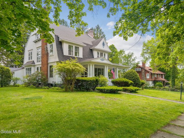 600 S William Street, Johnstown, NY 12095