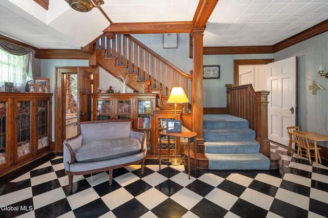 600 S William Street, Johnstown, NY 12095