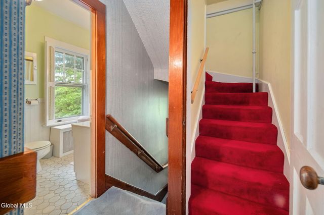 600 S William Street, Johnstown, NY 12095