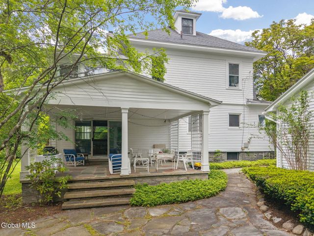 600 S William Street, Johnstown, NY 12095
