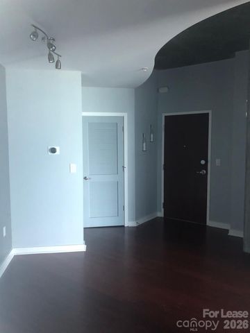 210 N Church Street 2909, Charlotte, NC 28202