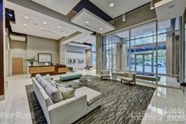 210 N Church Street 2909, Charlotte, NC 28202