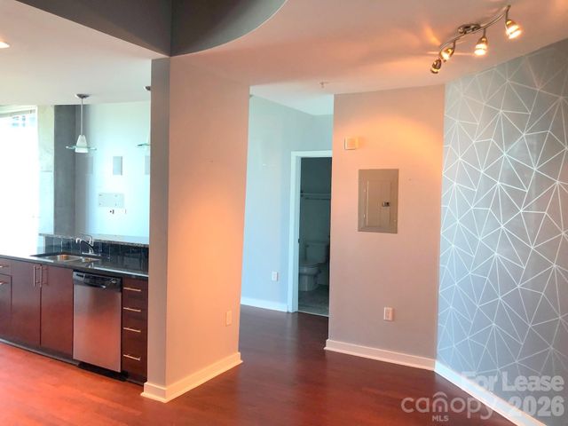 210 N Church Street 2909, Charlotte, NC 28202