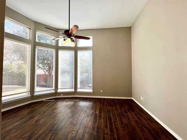 615 Fallbrook Drive, Flower Mound, TX 75028