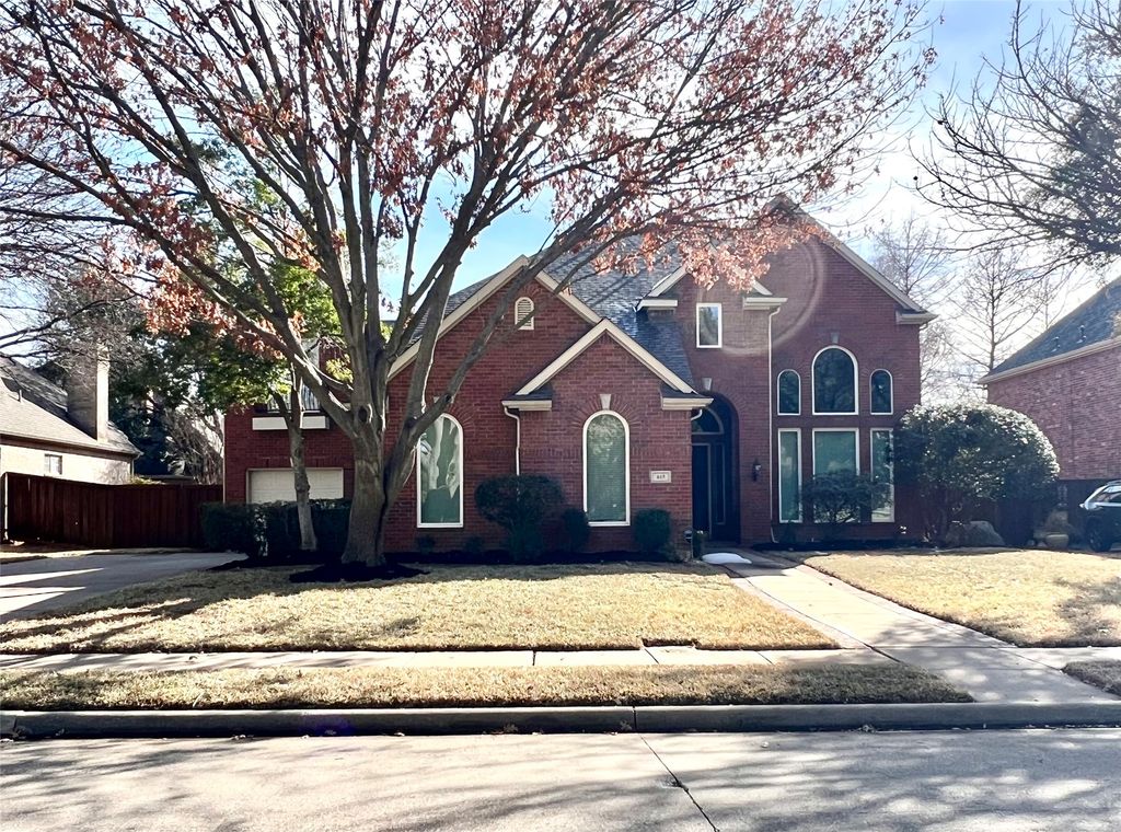 615 Fallbrook Drive, Flower Mound, TX 75028