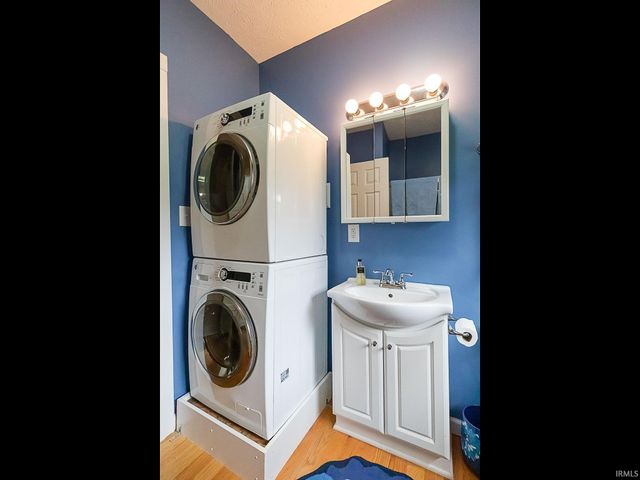 300 S Reisner Rd, Bloomington, IN 47401
