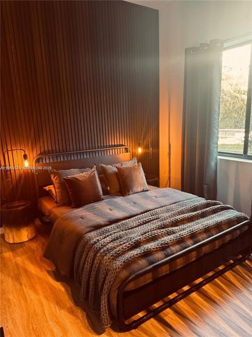 3422 NW 5th Ave 203, Miami, FL 33127