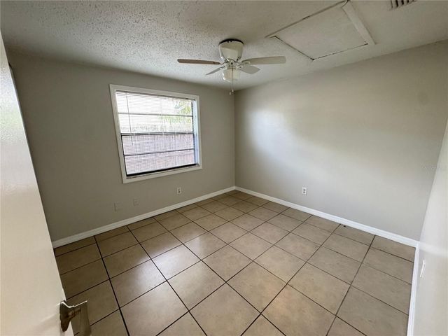 9213 MAYBURY COURT, Tampa, FL 33615