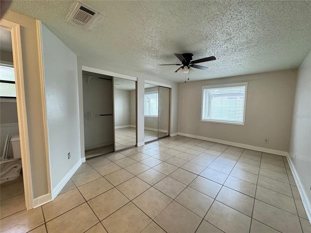 9213 MAYBURY COURT, Tampa, FL 33615
