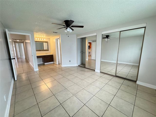 9213 MAYBURY COURT, Tampa, FL 33615