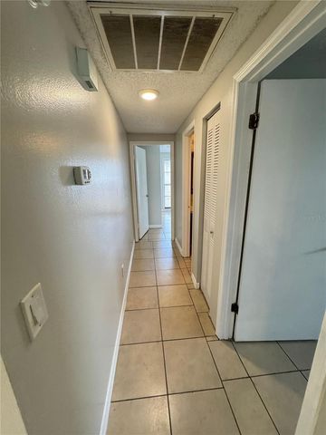 9213 MAYBURY COURT, Tampa, FL 33615