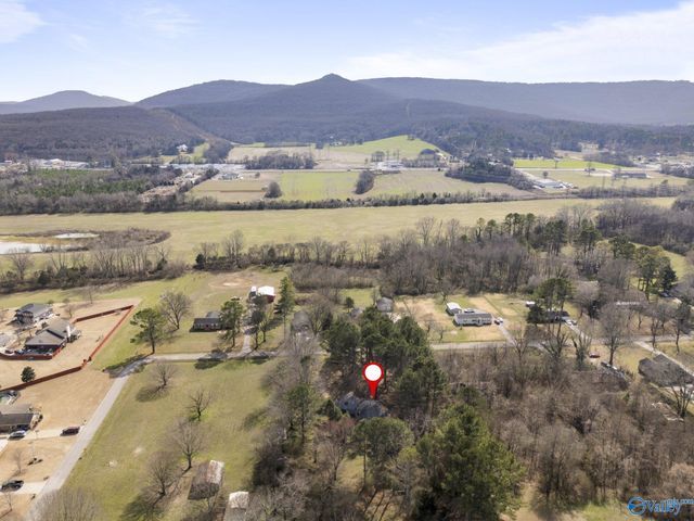 349 Bell Circle, Huntsville, AL 35811