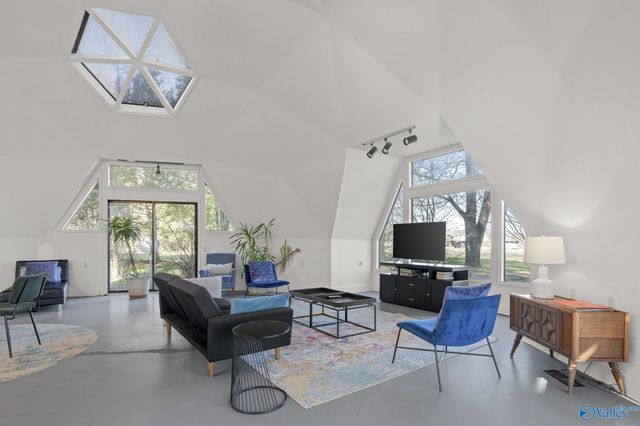 349 Bell Circle, Huntsville, AL 35811