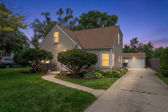 124 Westward Ho Drive, Northlake, IL 60164