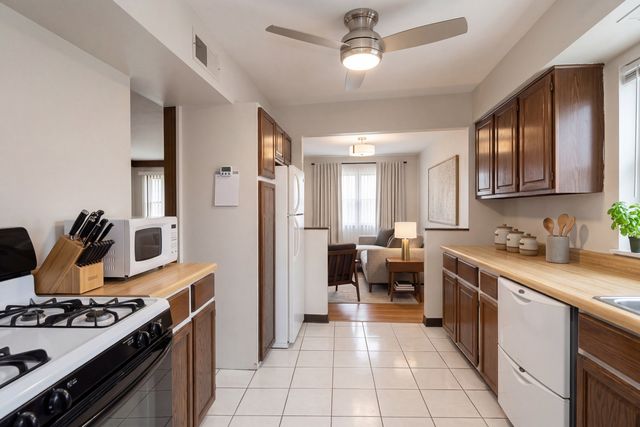 124 Westward Ho Drive, Northlake, IL 60164