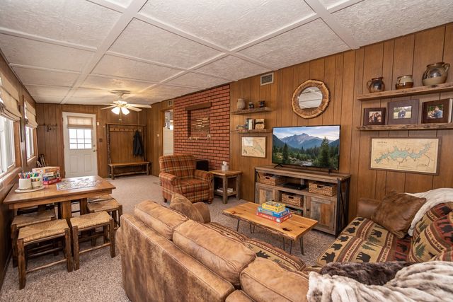 124 Westward Ho Drive, Northlake, IL 60164