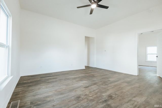 621 N Third Street, Boonville, IN 47601