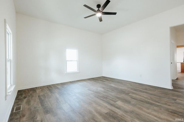 621 N Third Street, Boonville, IN 47601