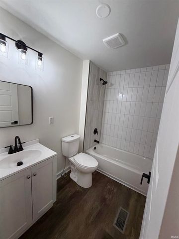 621 N Third Street, Boonville, IN 47601