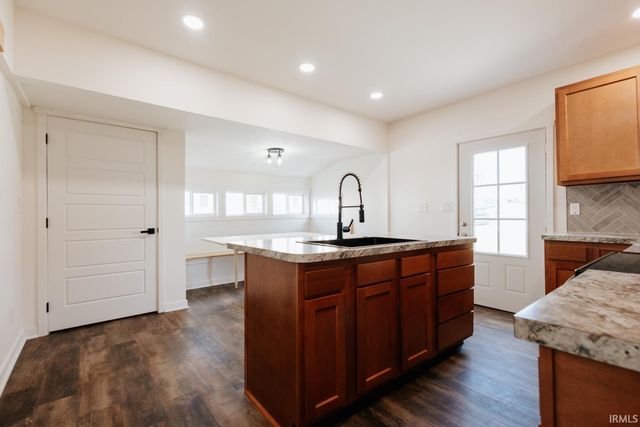 621 N Third Street, Boonville, IN 47601