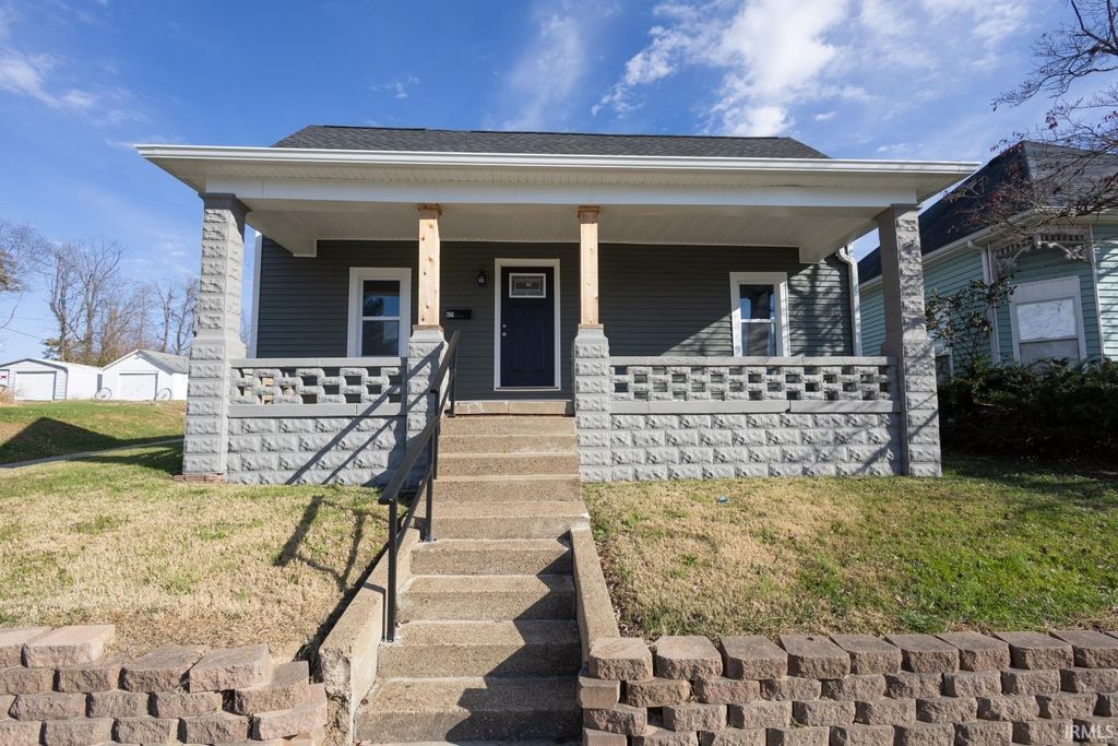 621 N Third Street, Boonville, IN 47601