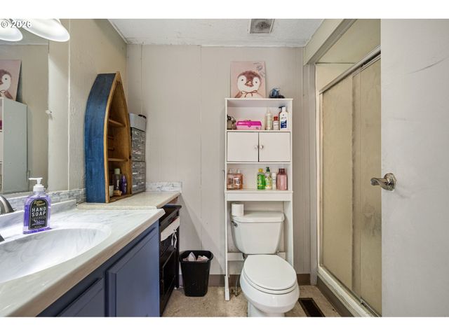 25669 COCHRAN Ct, Veneta, OR 97487