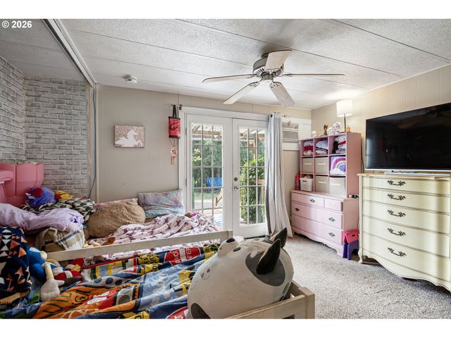 25669 COCHRAN Ct, Veneta, OR 97487